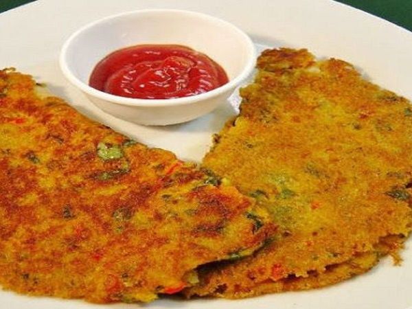 स्वादिष्ट रवा ओट्स चीला बनाने की रेसिपी।